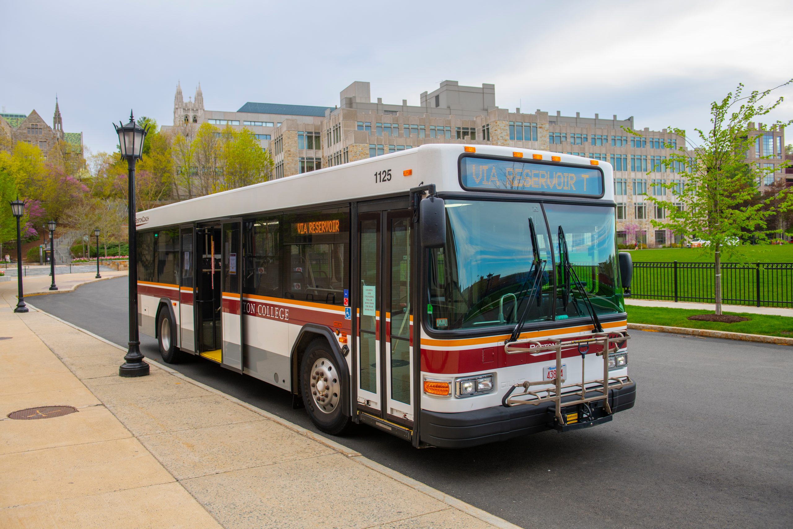 Shuttle Bus in Boston College main campus in Chestnut Hill, city